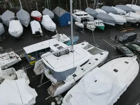 Vela Yacht Photos Pics 