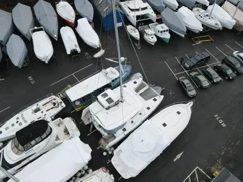 Vela Yacht Photos Pics 