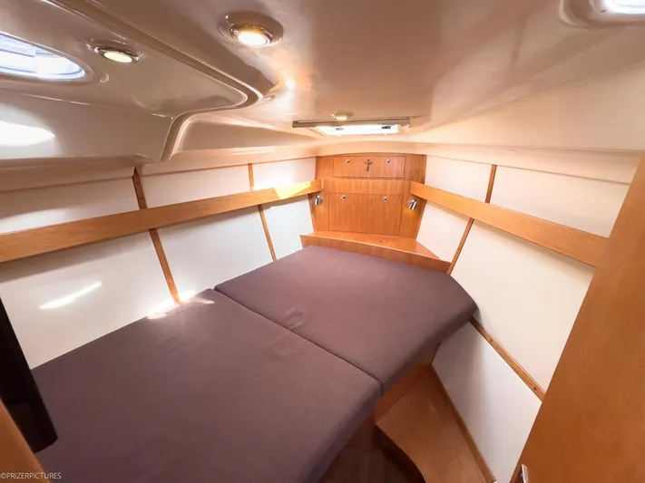 Kuxtal Yacht Photos Pics 