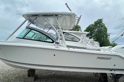 Pursuit DC 246