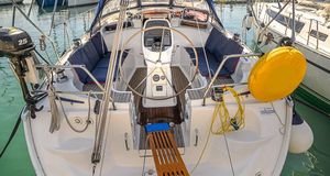2007 Bavaria 37 Cruiser