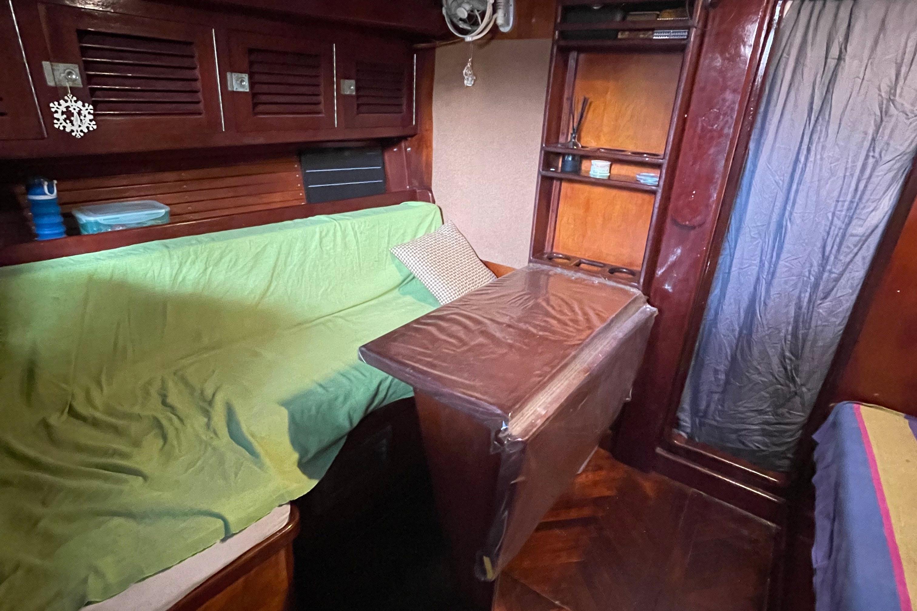 1982 Creekmore 34 Sloop for sale YachtWorld