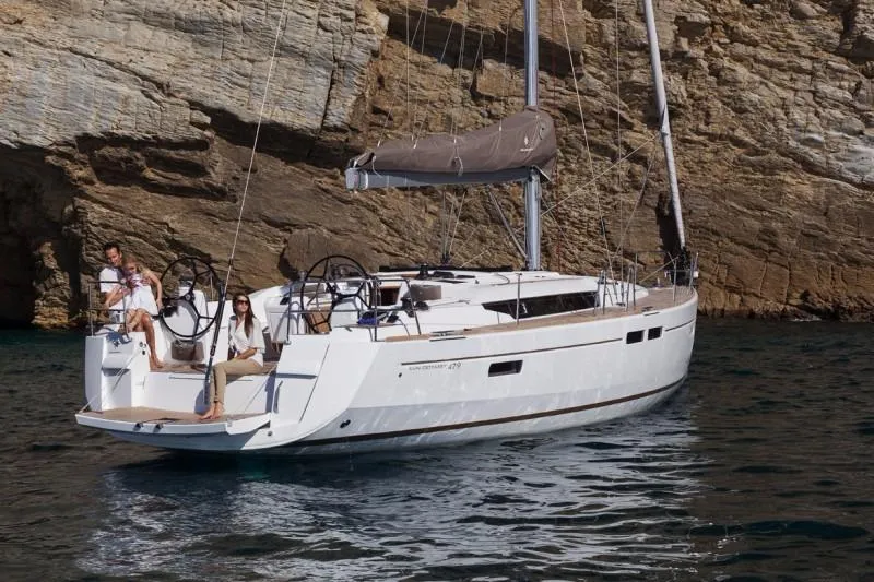 Hygge Yacht Photos Pics 