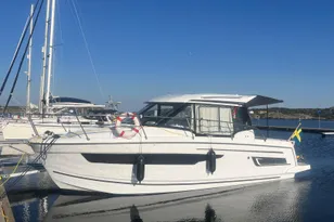 2022 Jeanneau Merry Fisher 895