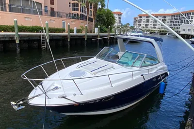 Monterey 295 Sport Yacht