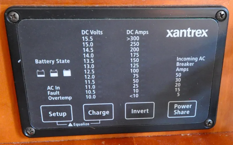 Jezebel Yacht Photos Pics Sabre 426 - Jezebel - Navigation Station