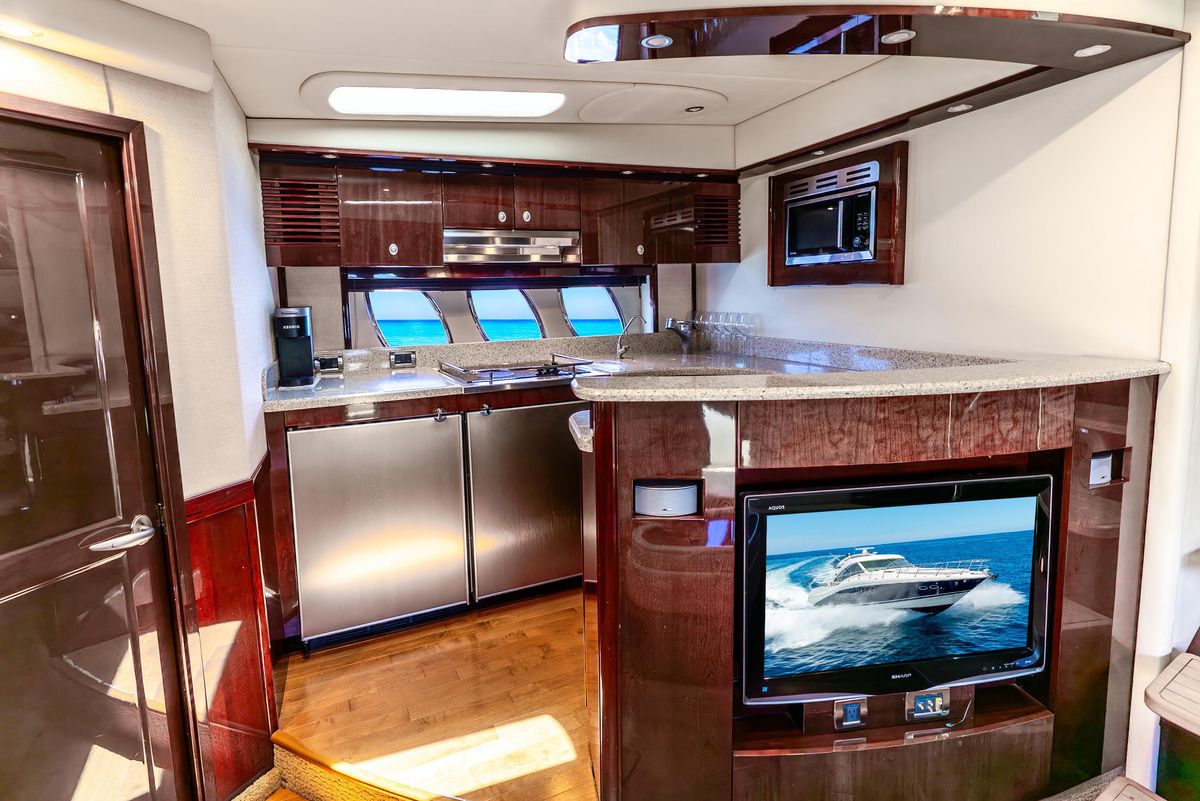 2008 Sea Ray 61 