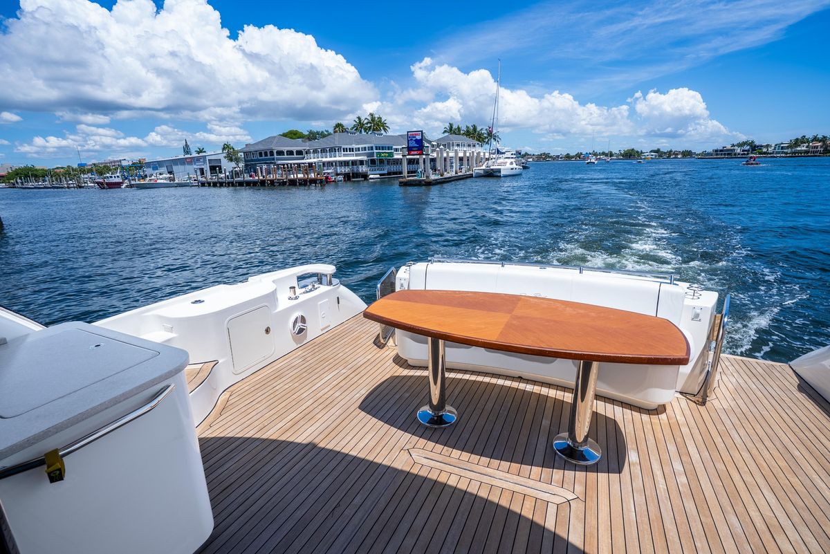 2008 Sea Ray 61 