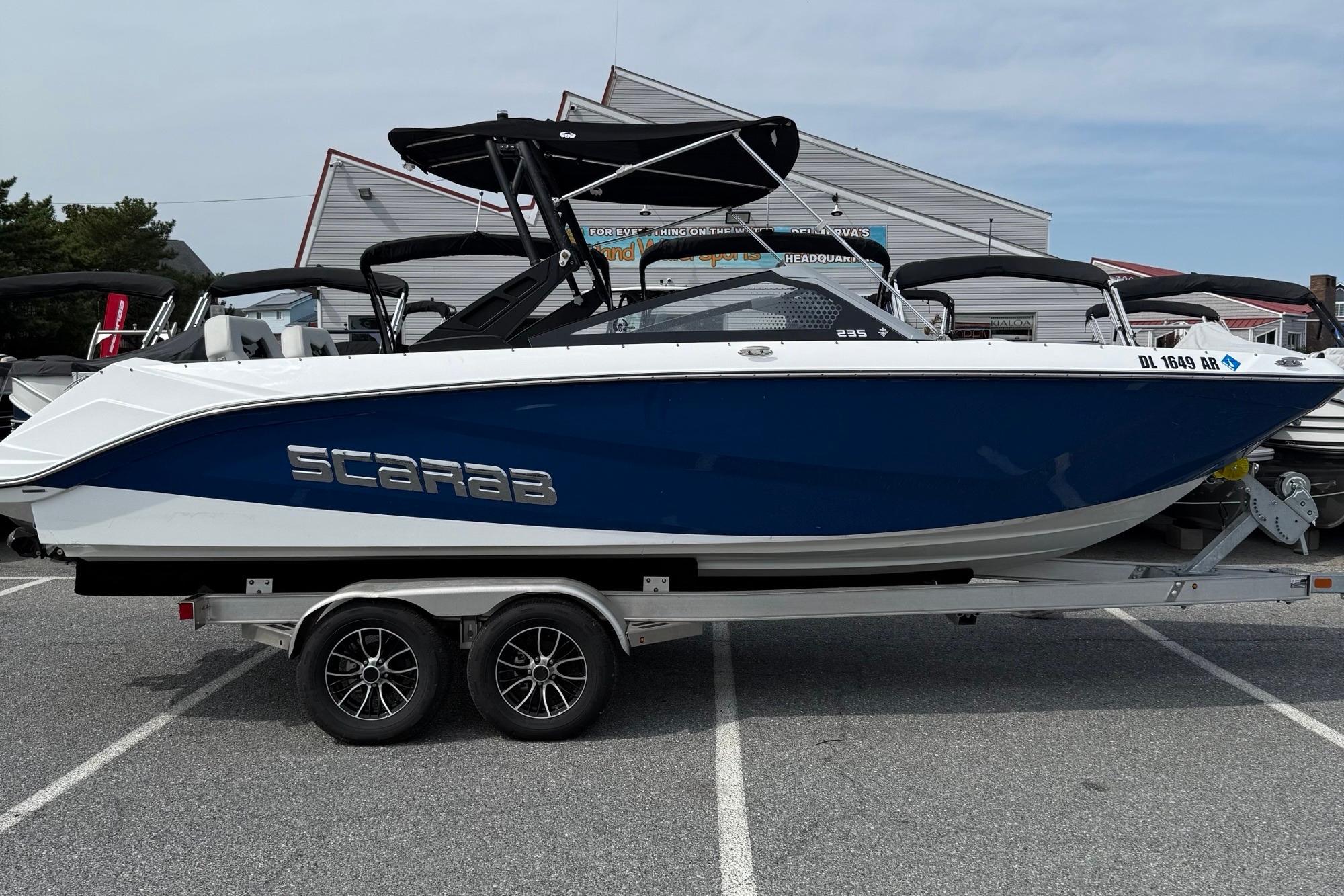 Scarab 235 SE