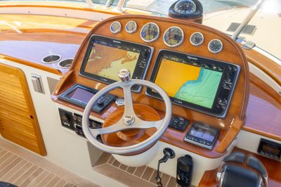 Yacht
