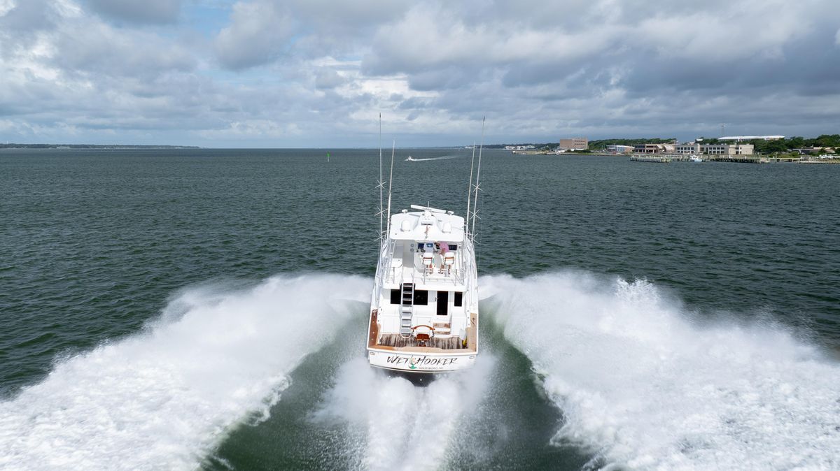 2003 Hatteras 60 