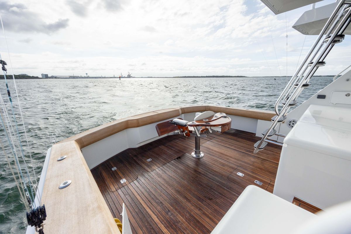 2003 Hatteras 60 