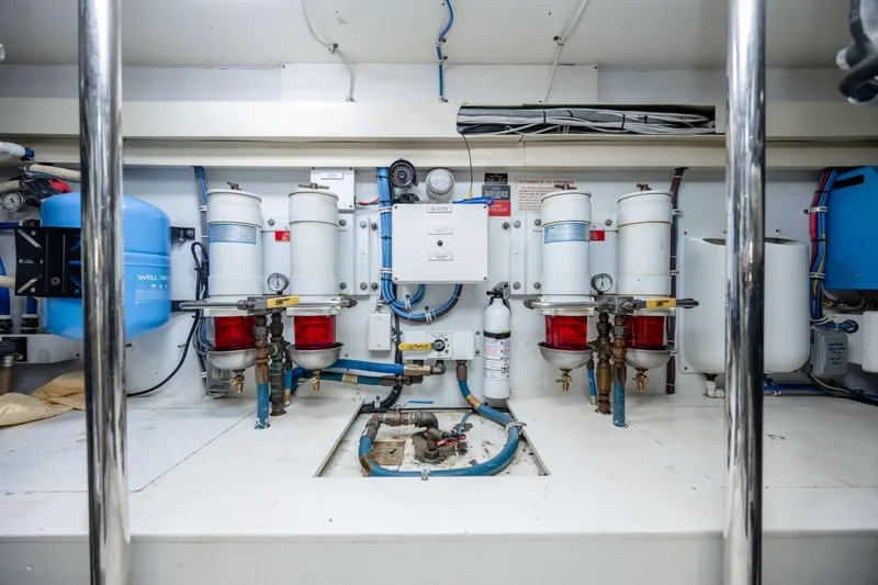 Wet Hooker Yacht Photos Pics 