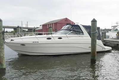 Rinker 342 Fiesta Vee