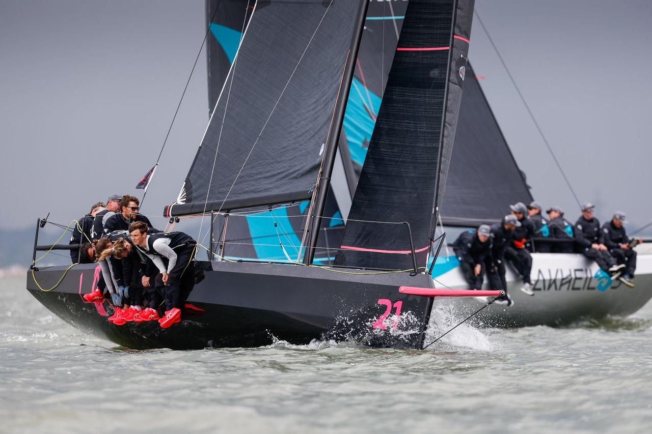 2021 One Design Cape 31