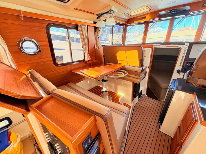 Jolly Ranger Yacht Photos Pics 