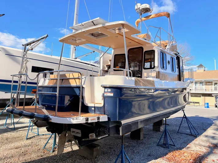 Jolly Ranger Yacht Photos Pics 