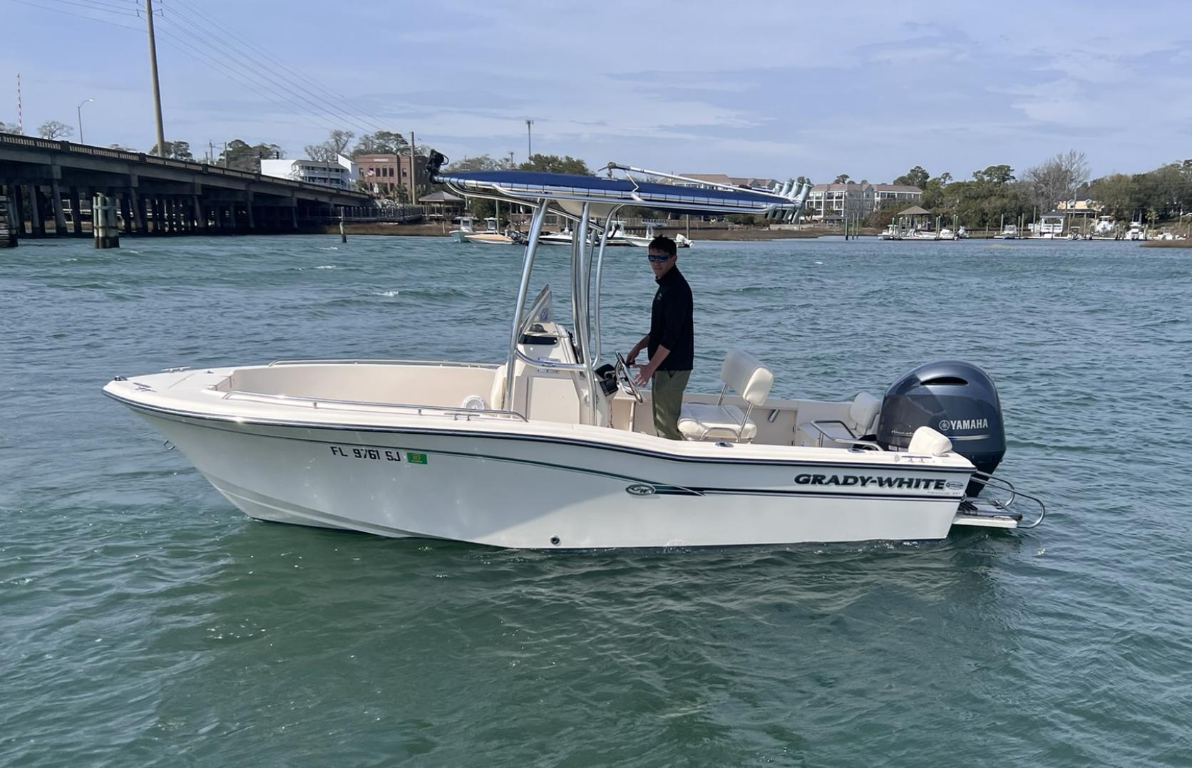 Grady-White  Fisherman 180 Center Console