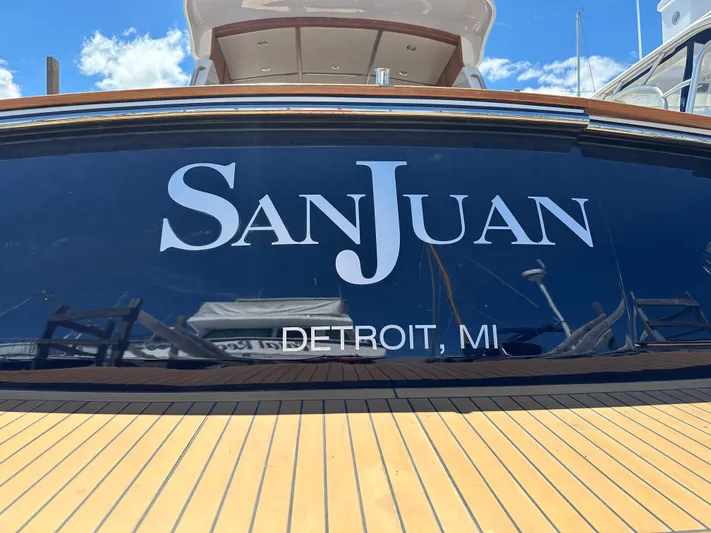 San Juan Yacht Photos Pics San Juan 41 yacht, 2015 model, docked in Detroit, MI.