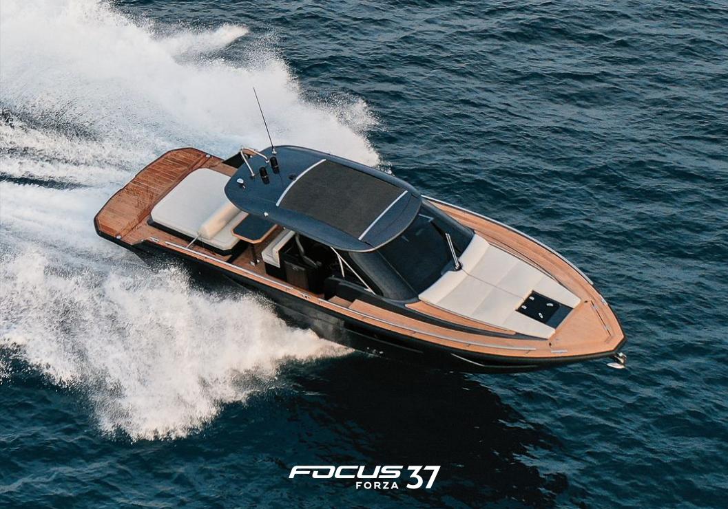 2025 Focus Forza 37 luxury yacht cruising on open water.