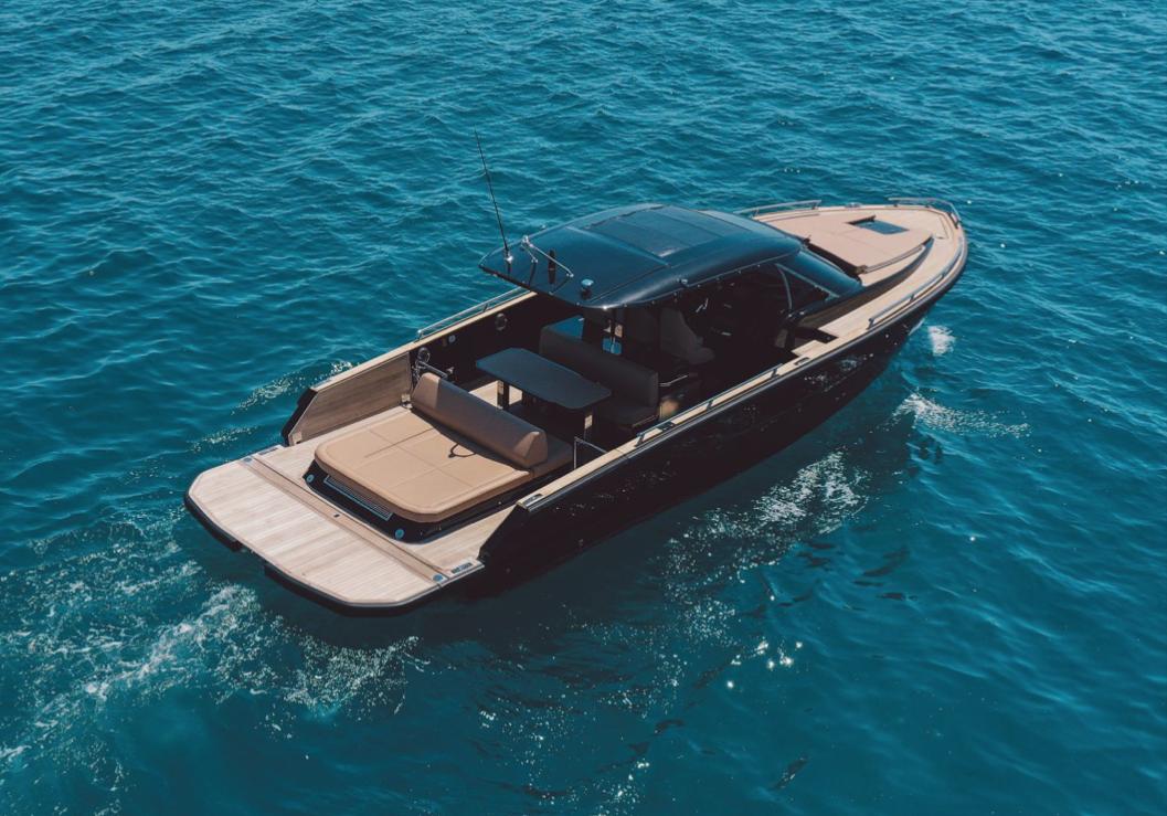 2025 Focus Forza 37 luxury yacht cruising on clear blue ocean waters.