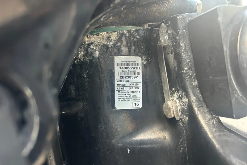  Yacht Photos Pics Label on Mercury Marine engine, model 400R CXL, for 2007 Fountain 38 Sportfish Cruiser OB.