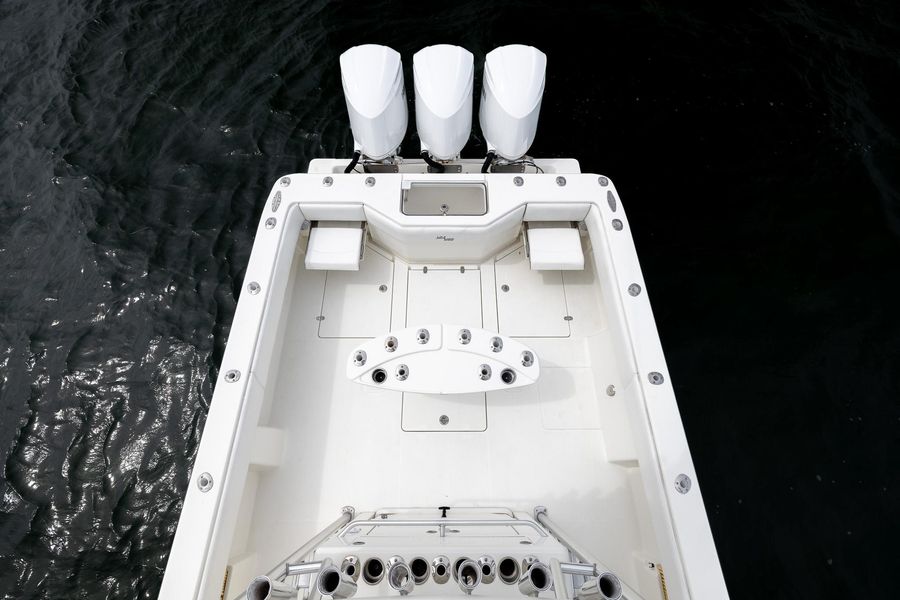 2010 SeaVee 390B