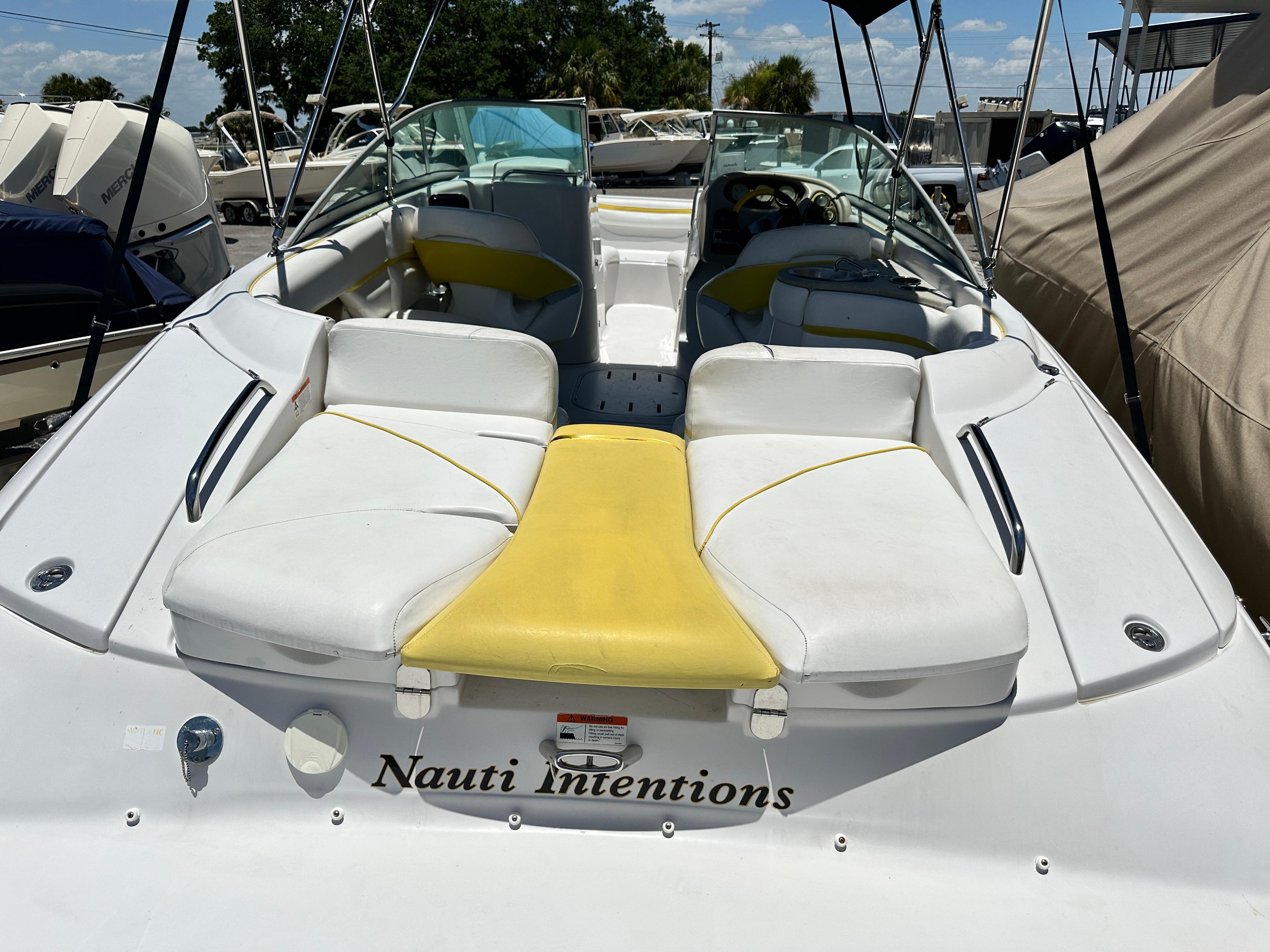 2005 Four Winns 230 Horizon Runabout for sale - YachtWorld