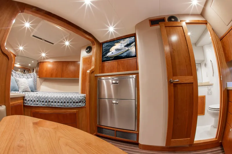 Salty Bear Yacht Photos Pics 2019 Albemarle 36 Express