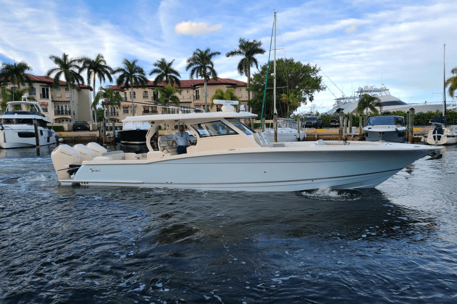 2024 Scout 377 LXF Center Console for sale - YachtWorld