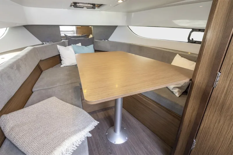  Yacht Photos Pics Manufacturer Provided Image