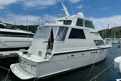 Hatteras Cockpit Motor Yacht