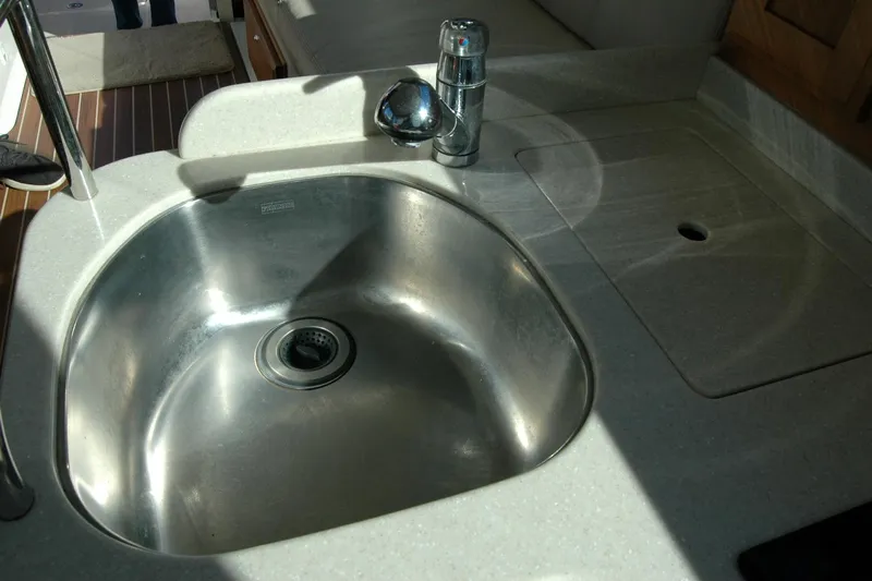 Bonnie Blue Yacht Photos Pics Stainless steel sink in 2015 Back Cove 37 yacht kitchen area.