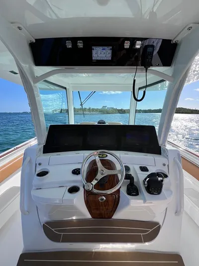 Sun Owl Yacht Photos Pics 