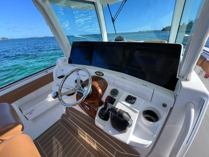 Sun Owl Yacht Photos Pics 