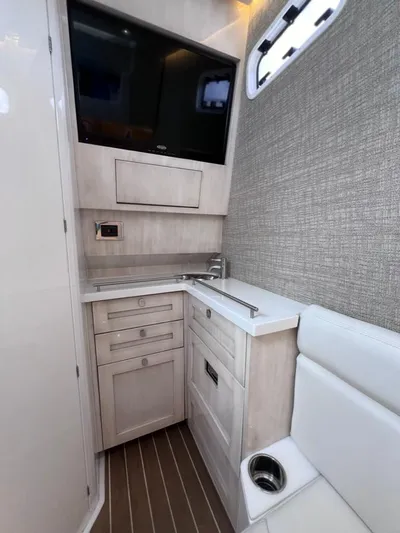 Sun Owl Yacht Photos Pics 