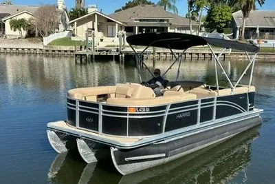 2017 Harris Cruiser 220