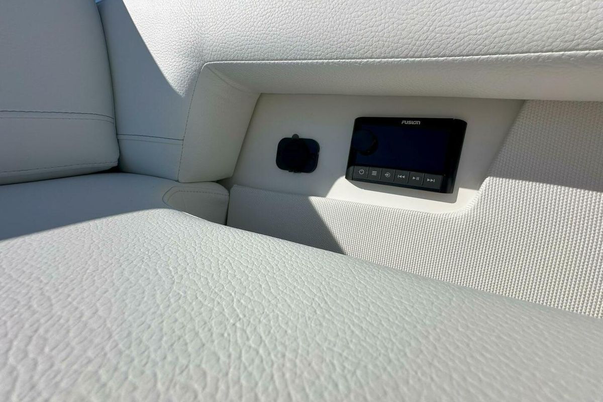 2025 Tiara Yachts 60 