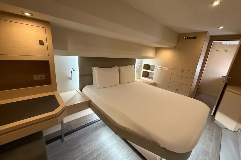 Elysian Yacht Photos Pics 