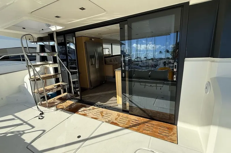 Elysian Yacht Photos Pics 