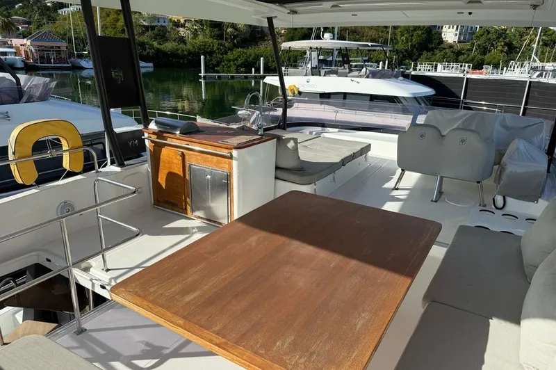 Elysian Yacht Photos Pics 