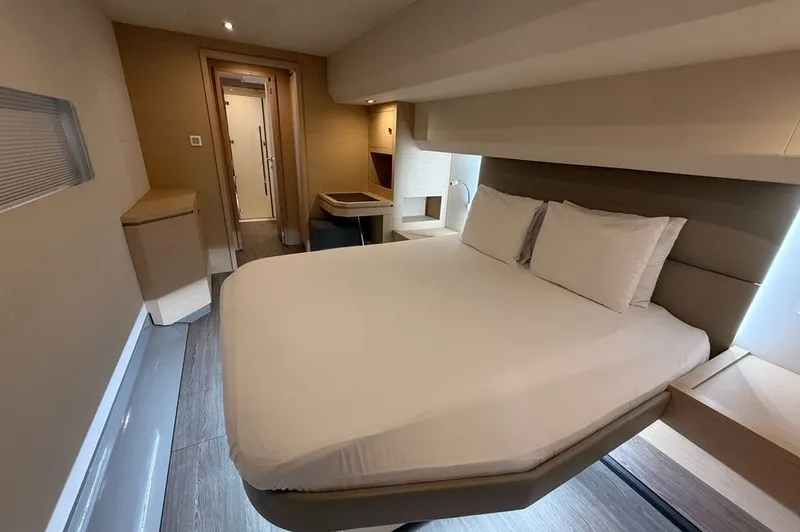 Elysian Yacht Photos Pics 