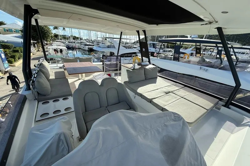 Elysian Yacht Photos Pics 