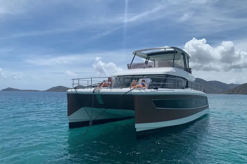 Elysian Yacht Photos Pics 