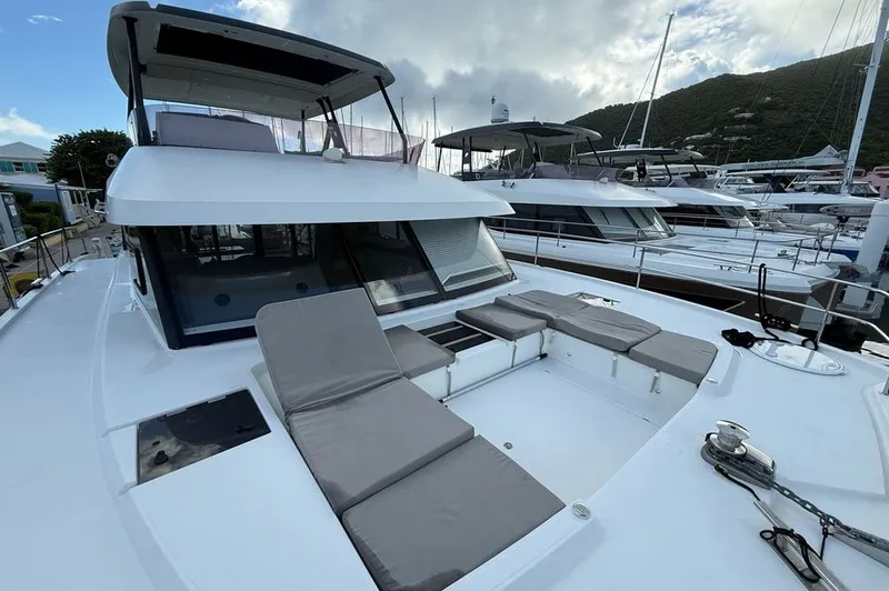 Elysian Yacht Photos Pics 