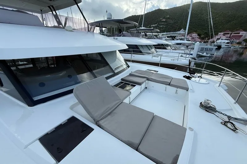 Elysian Yacht Photos Pics 