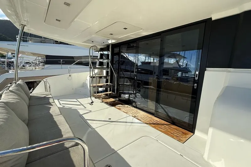 Elysian Yacht Photos Pics 