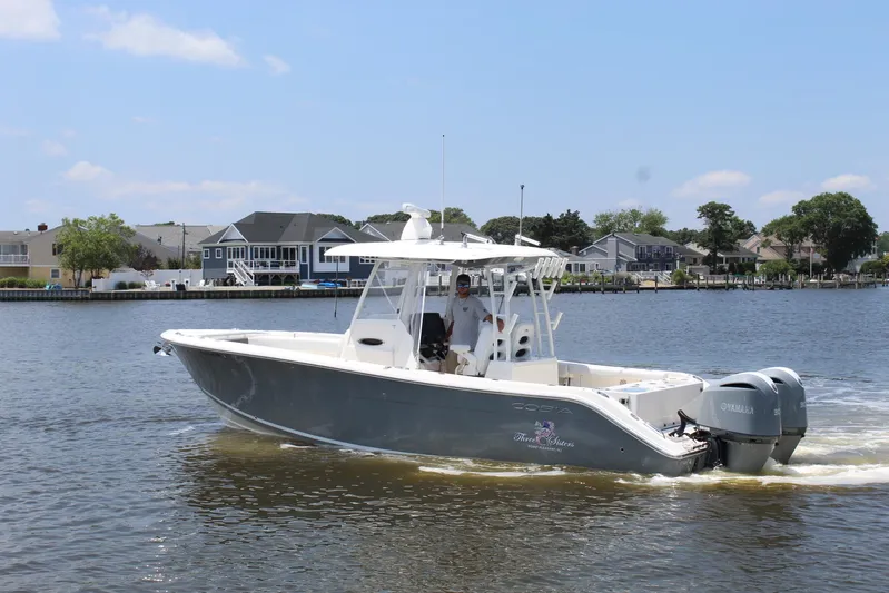 Three Sisters Yacht Photos Pics 