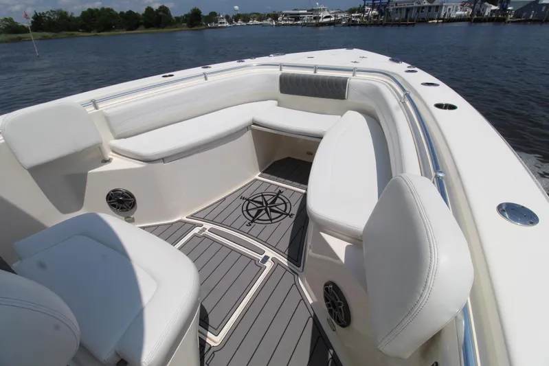 Three Sisters Yacht Photos Pics 