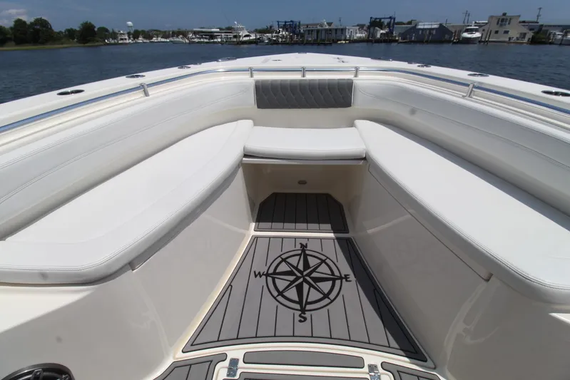 Three Sisters Yacht Photos Pics 